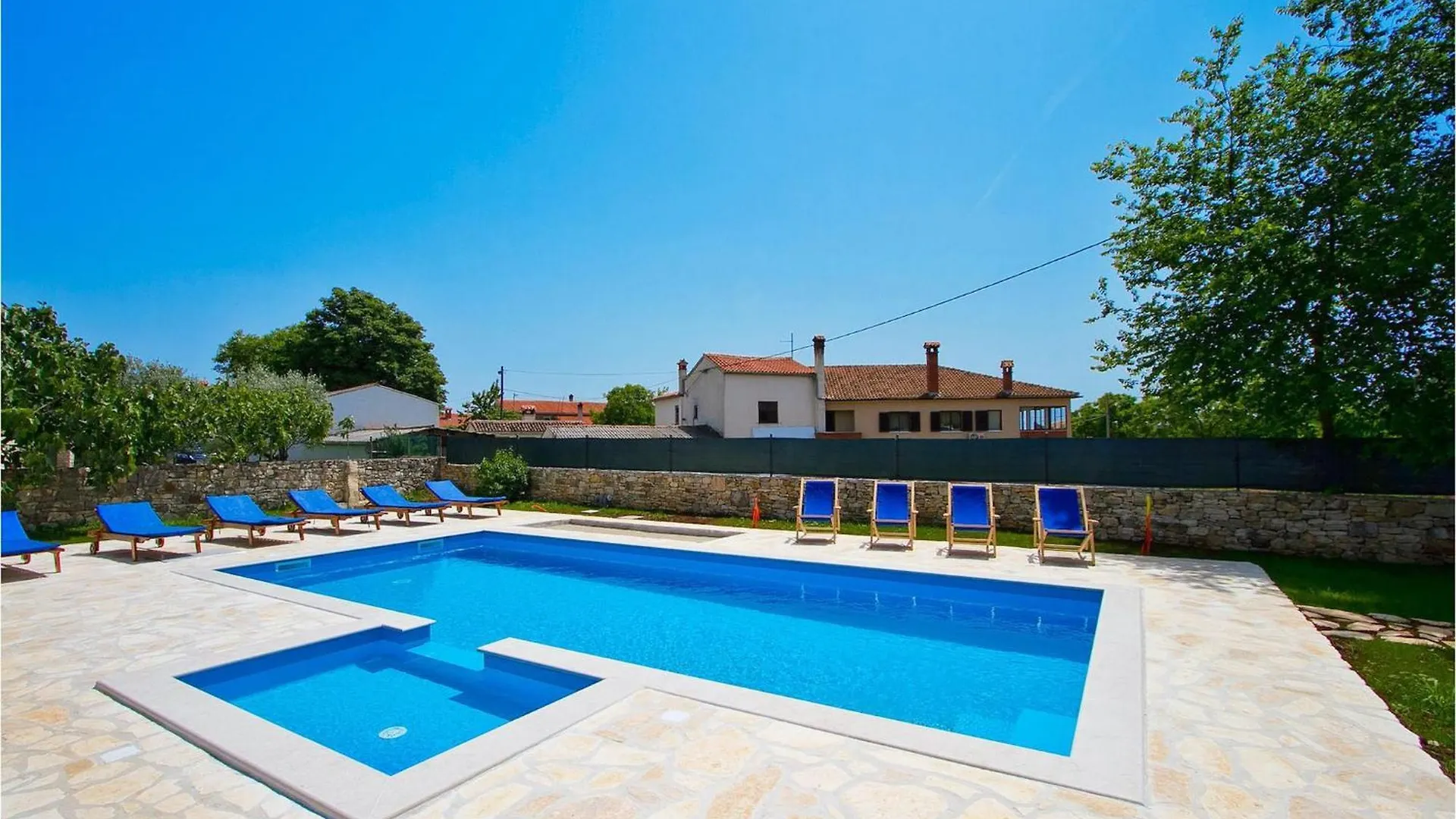 Villa Soricevi Dvori Barat 0*,  Horvátország
