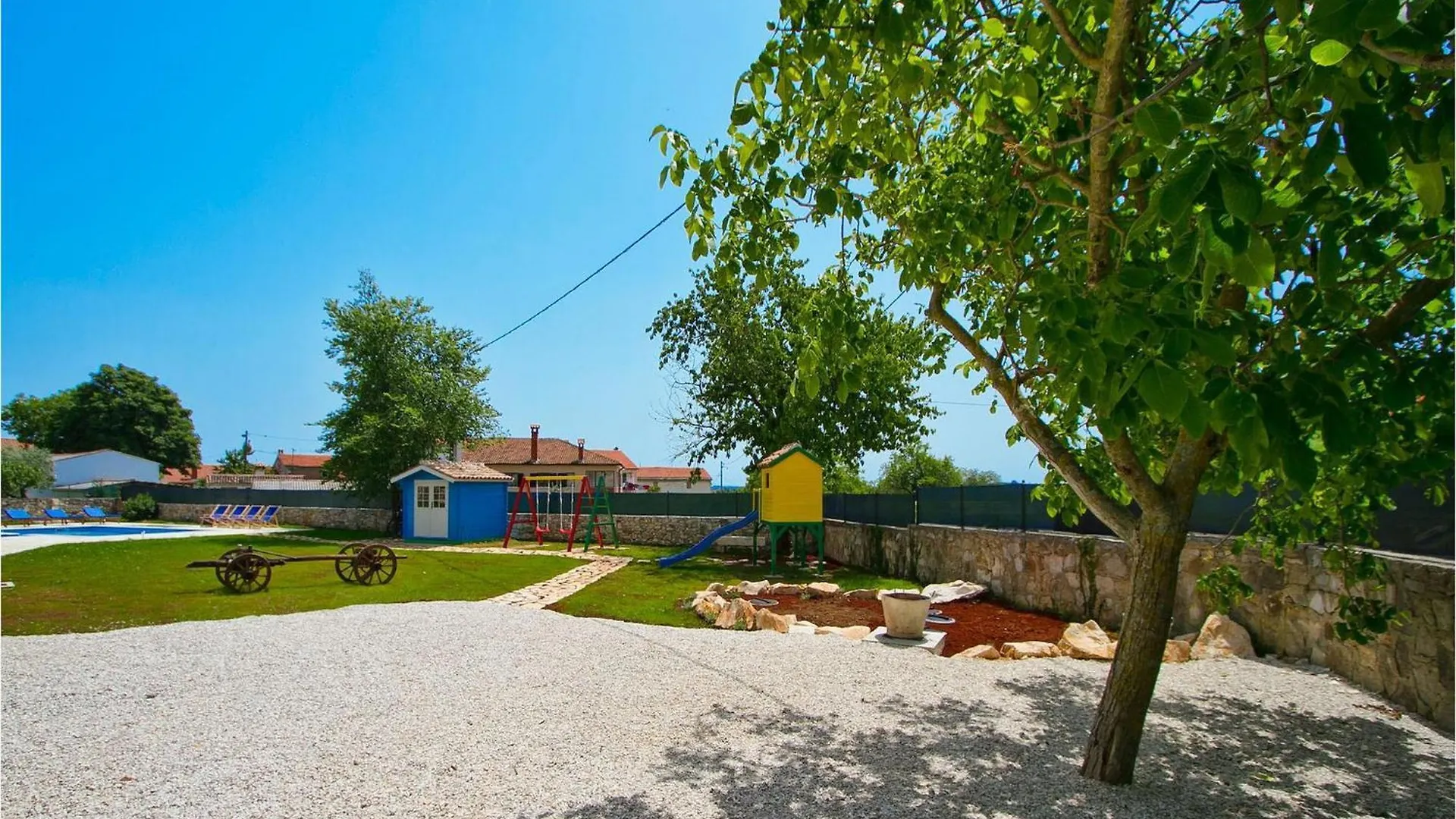 Nyaraló Villa Soricevi Dvori Barat